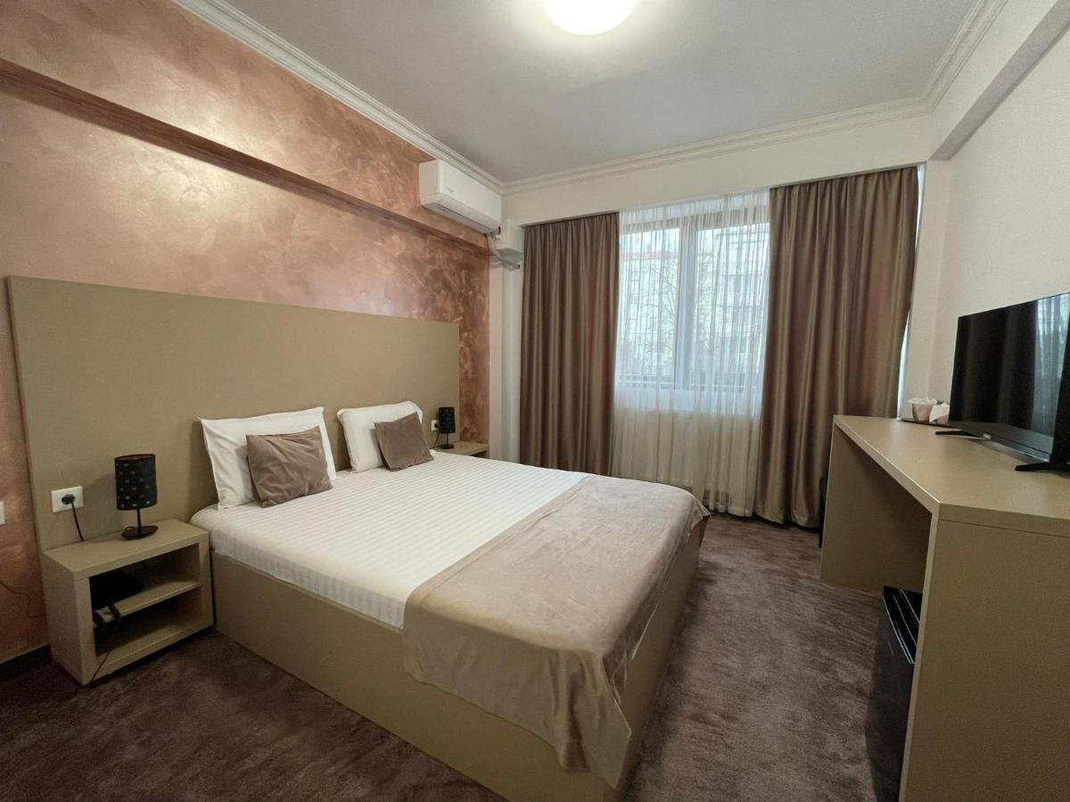 Hotel Rivoli Bükreş Dış mekan fotoğraf